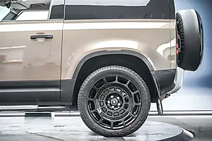 Used 2022 Land Rover Defender 90 Hard Top Gondwana Stone - Interior and Exterior details 11
