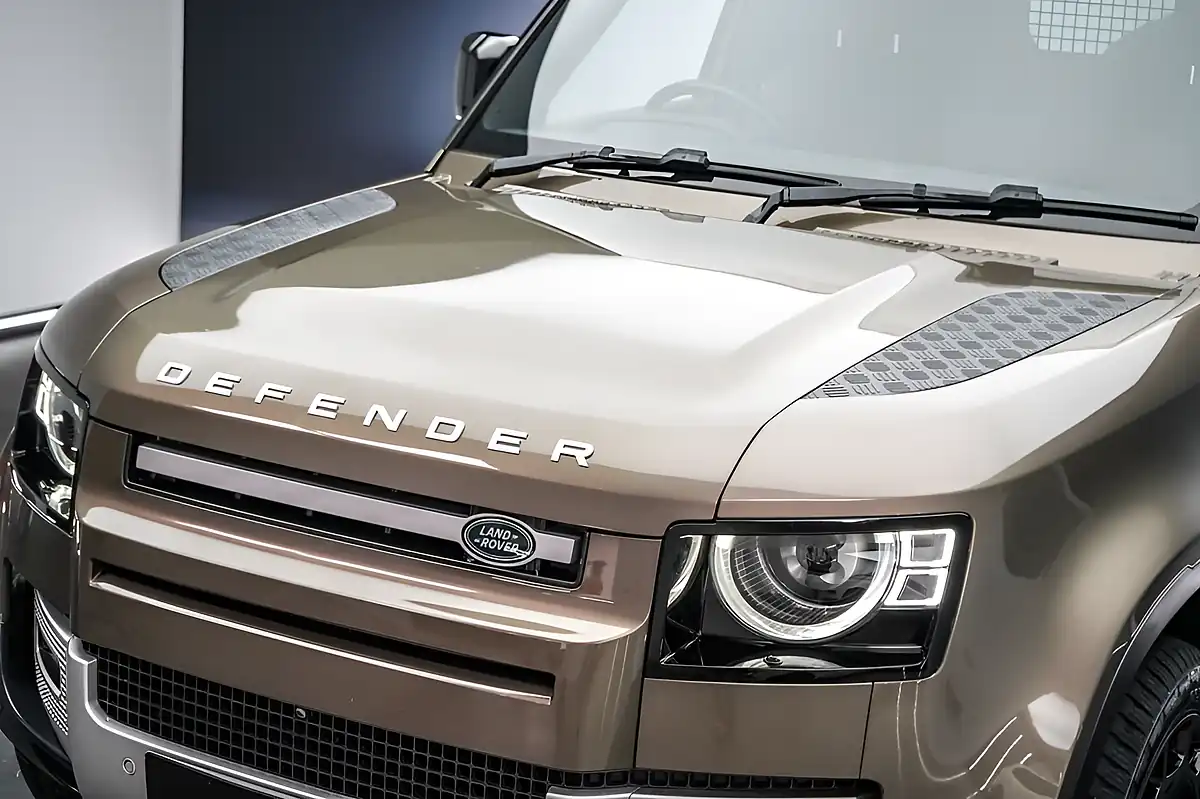Used 2022 Land Rover Defender 90 Hard Top Gondwana Stone - Interior and Exterior details 4