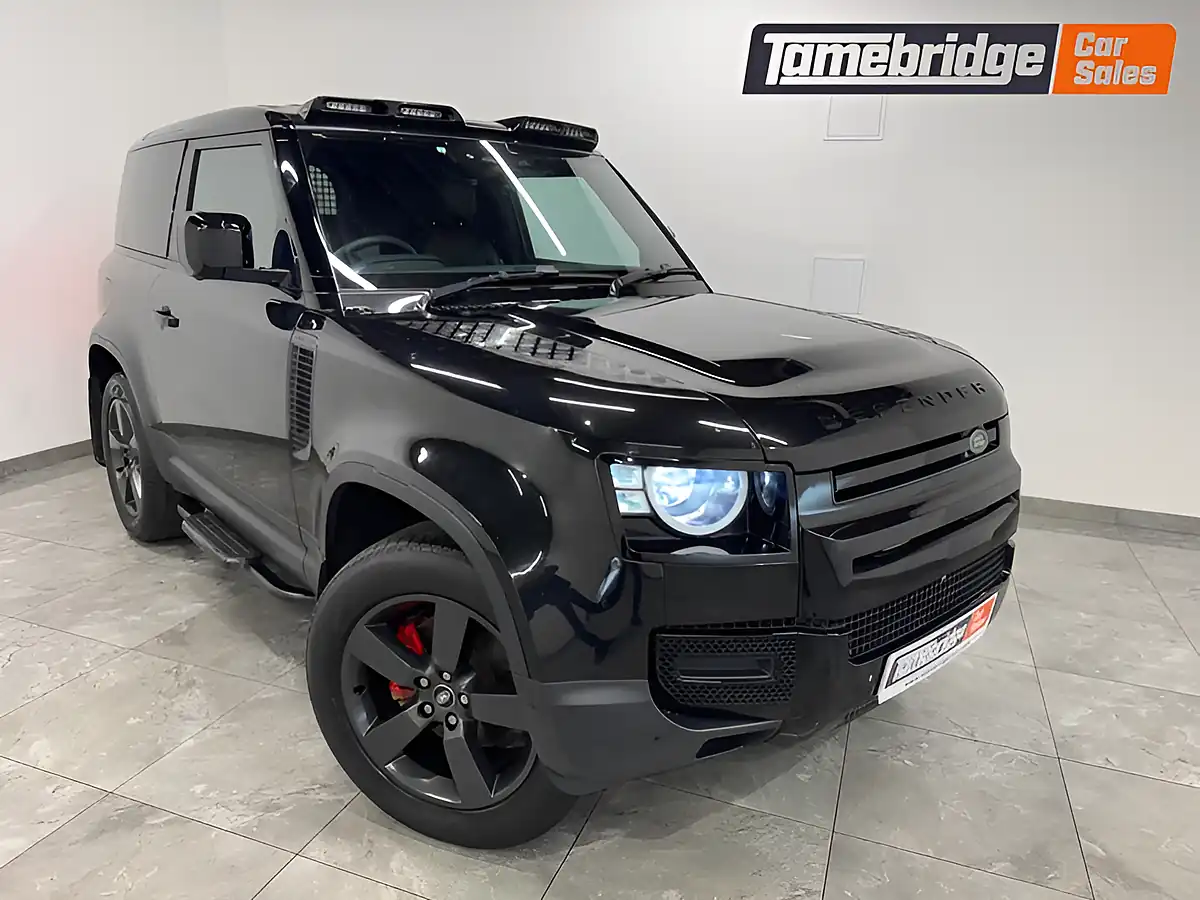 Used 2022 Land Rover Defender Hard Top Black - Front View