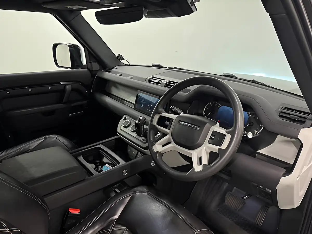 Used 2022 Land Rover Defender Hard Top Black - Interior and Exterior details 11