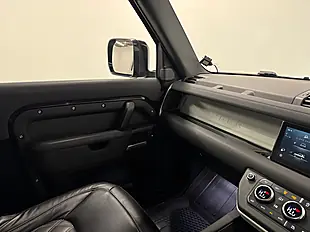 Used 2022 Land Rover Defender Hard Top Black - Interior and Exterior details 12