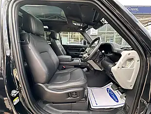 Used 2022 Land Rover Defender Hse Black - Interior and Exterior details 7