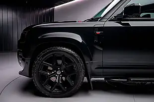 Used 2022 Land Rover Defender X-Dynamic Hse Black - Interior and Exterior details 15