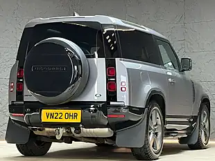 Used 2022 Land Rover Defender X-Dynamic Hse Grey - Interior and Exterior details 12