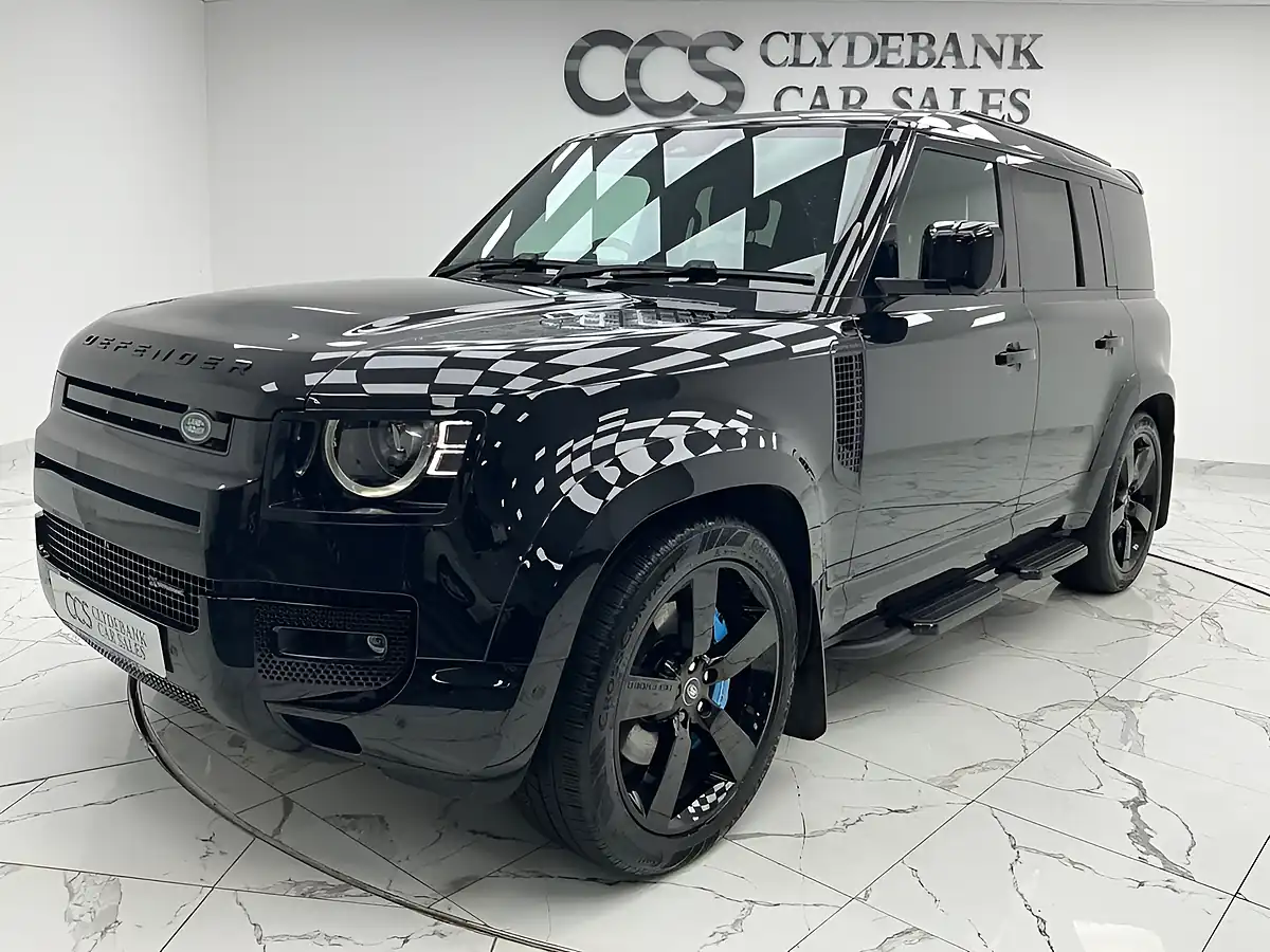 Used 2022 Land Rover Defender X-Dynamic Hse Hard Top Santorini Black - Interior and Exterior details 3