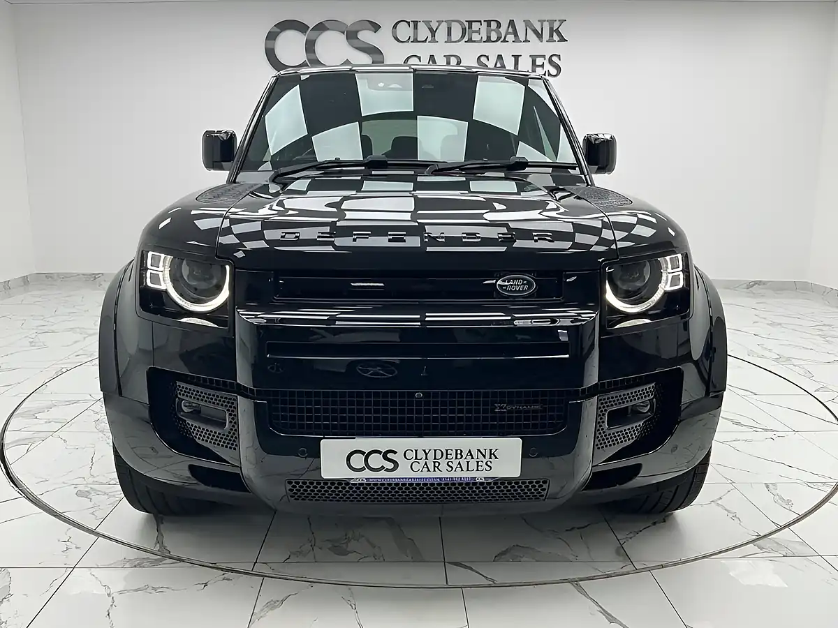 Used 2022 Land Rover Defender X-Dynamic Hse Hard Top Santorini Black - Interior and Exterior details 8
