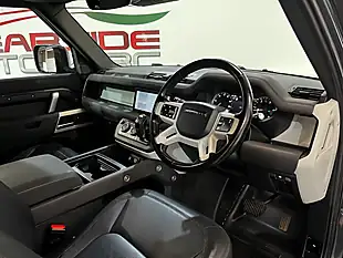 Used 2022 Land Rover Defender X-Dynamic Se Grey - Interior and Exterior details 17