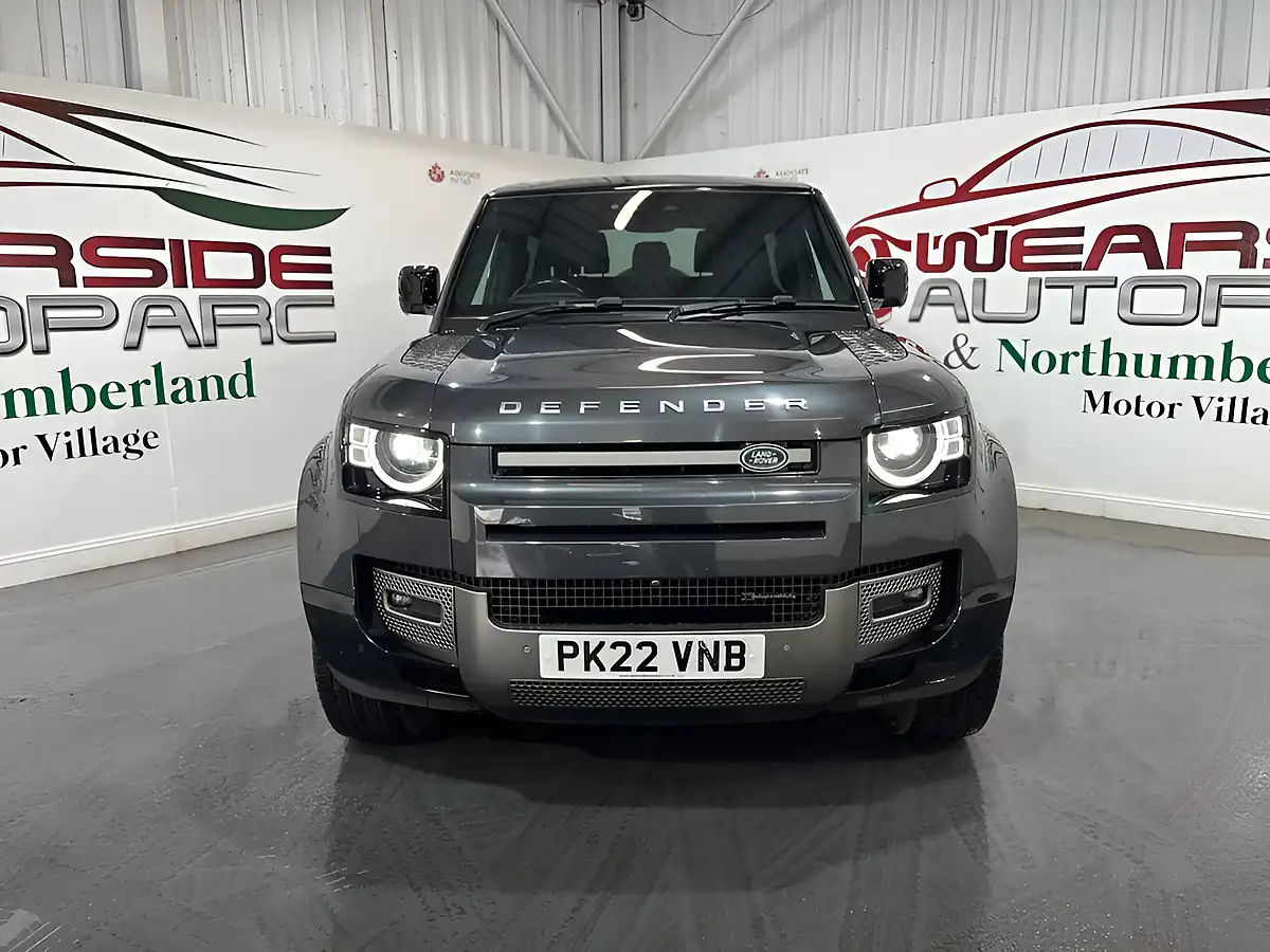 Used 2022 Land Rover Defender X-Dynamic Se Grey - Interior and Exterior details 2