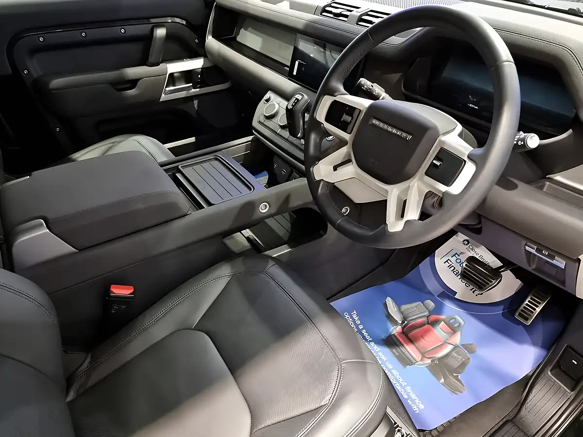 Used 2022 Land Rover Defender Xs Edition Black - Interior and Exterior details 10