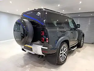 Used 2022 Land Rover Defender Xs Edition Black - Interior and Exterior details 5