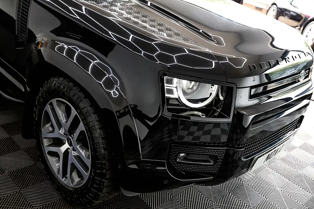 Used 2022 Land Rover Defender Xs Edition Santorini Black - Interior and Exterior details 20