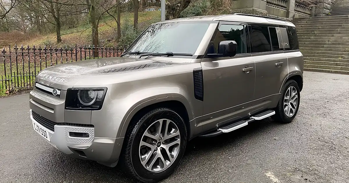 Used 2022 Land Rover Defender Xs Edition Silicon Silver - Front View