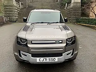 Used 2022 Land Rover Defender Xs Edition Silicon Silver - Interior and Exterior details 19