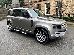 Used 2022 Land Rover Defender Xs Edition Silicon Silver - Interior and Exterior details 20