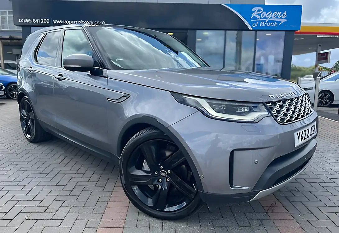 Used 2022 Land Rover Discovery Hse Eiger Grey/Black Roof - Front View