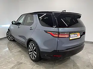 Used 2022 Land Rover Discovery R-Dynamic Se Blue - Interior and Exterior details 5