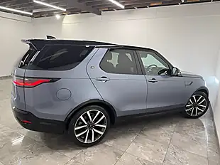 Used 2022 Land Rover Discovery R-Dynamic Se Blue - Interior and Exterior details 8