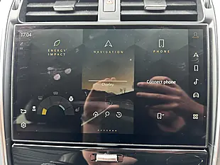 Used 2022 Land Rover Discovery S Black - Interior and Exterior details 15