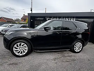 Used 2022 Land Rover Discovery S Black - Interior and Exterior details 3
