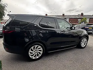 Used 2022 Land Rover Discovery S Black - Interior and Exterior details 9