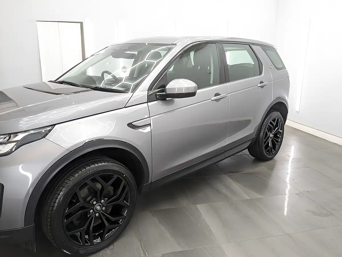 Used 2022 Land Rover Discovery Sport Eiger Grey - Interior and Exterior details 3