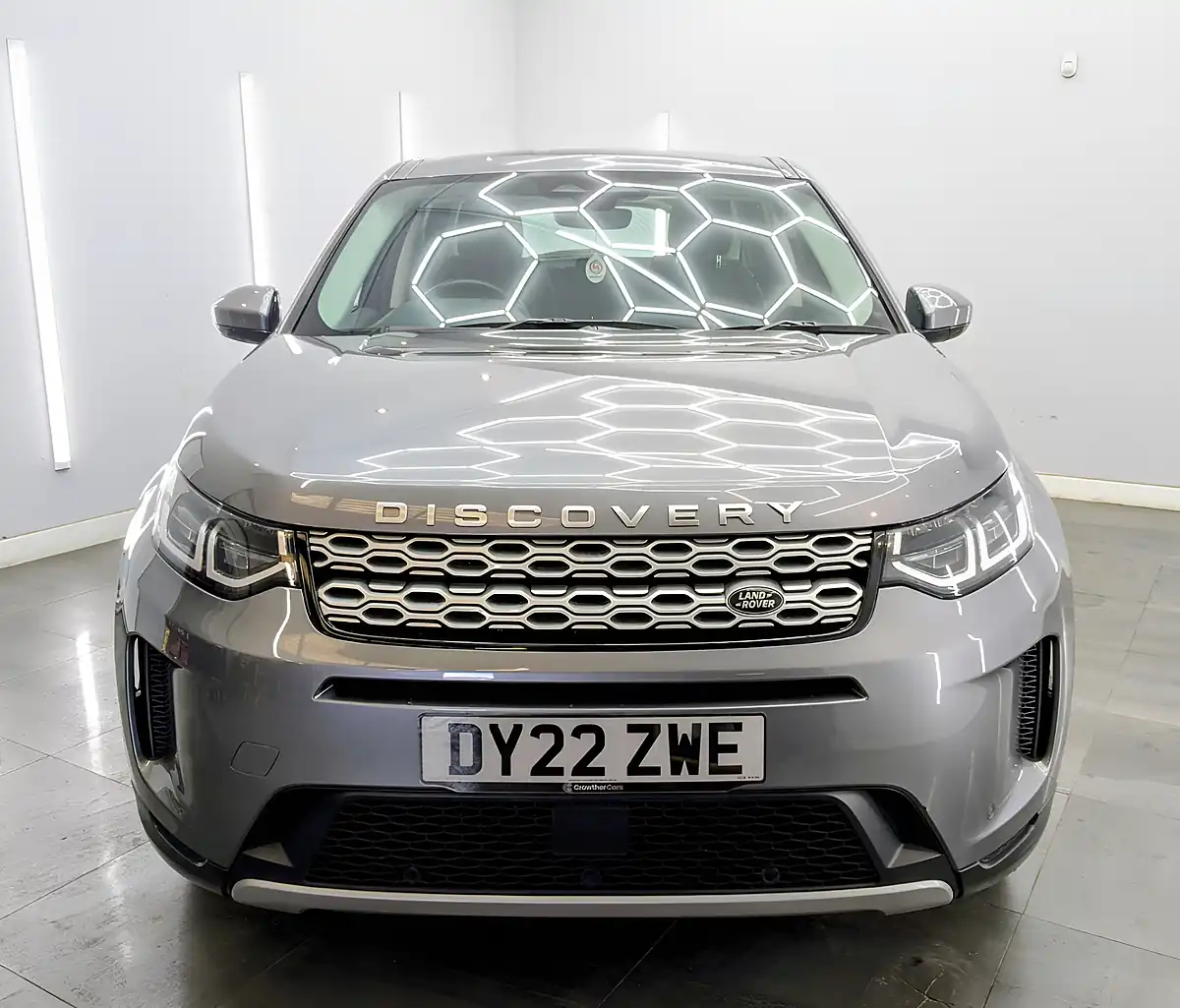 Used 2022 Land Rover Discovery Sport Eiger Grey - Interior and Exterior details 4