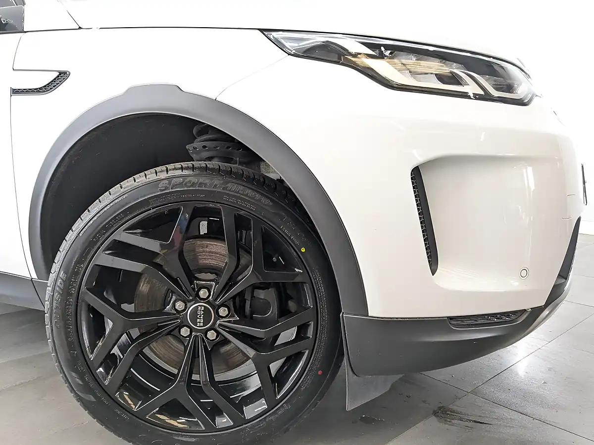 Used 2022 Land Rover Discovery Sport Fuji White - Interior and Exterior details 2