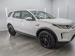 Used 2022 Land Rover Discovery Sport Fuji White - Interior and Exterior details 5