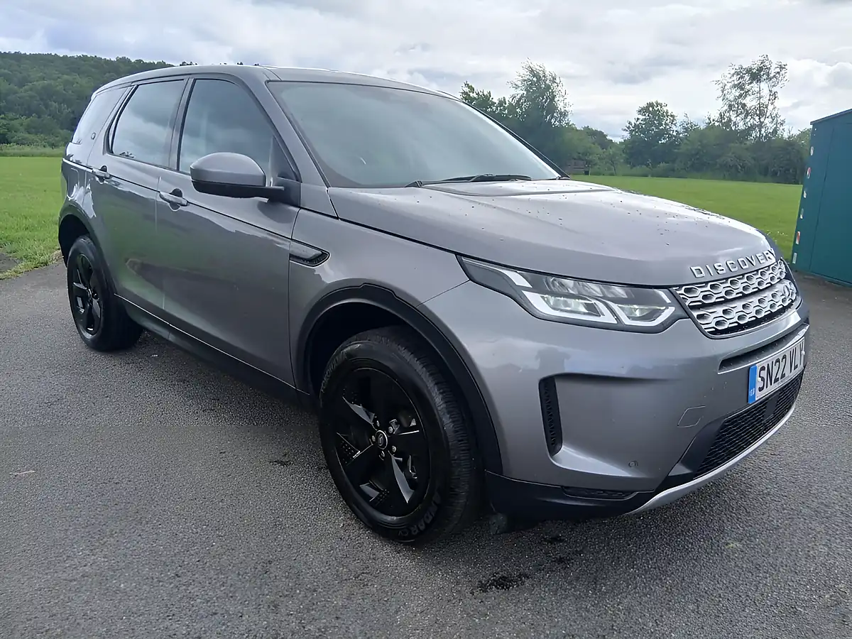 Used 2022 Land Rover Discovery Sport Grey - Front View