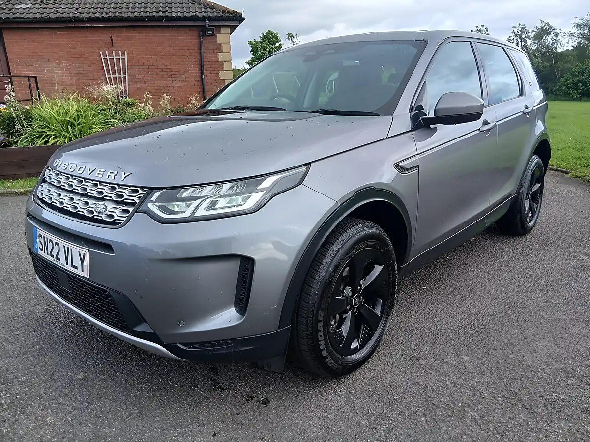 Used 2022 Land Rover Discovery Sport Grey - Interior and Exterior details 4