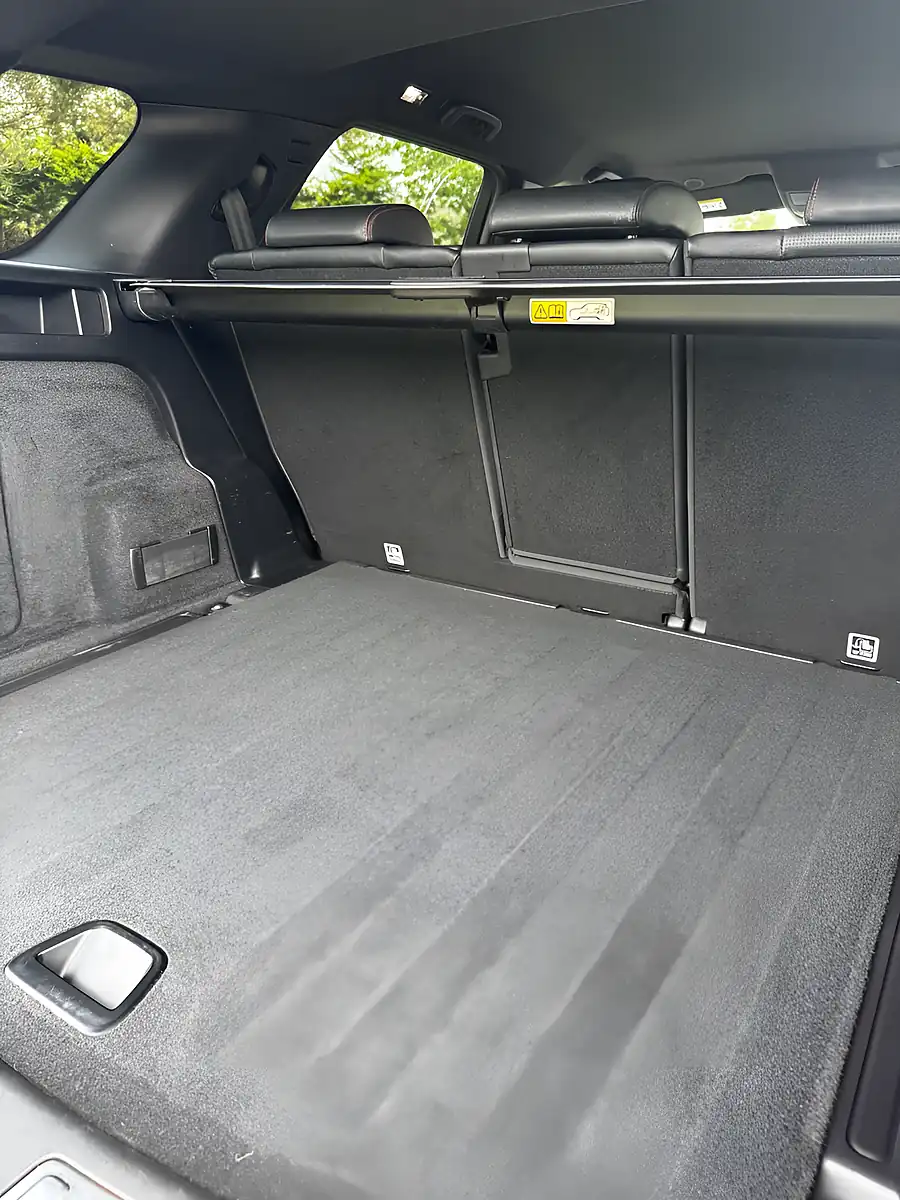 Used 2022 Land Rover Discovery Sport R-Dynamic S Plus Santorini Metallic Black - Interior and Exterior details 15