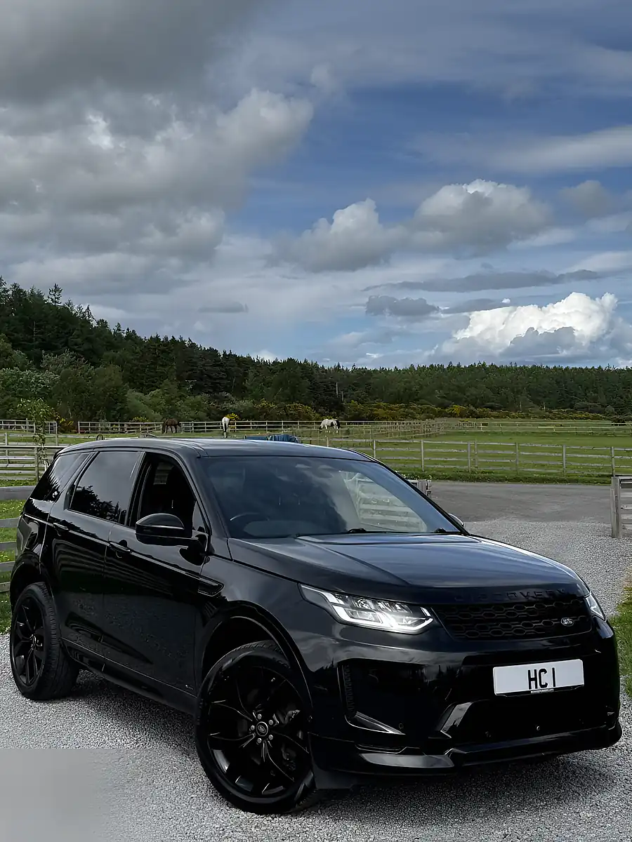 Used 2022 Land Rover Discovery Sport R-Dynamic S Plus Santorini Metallic Black - Interior and Exterior details 3