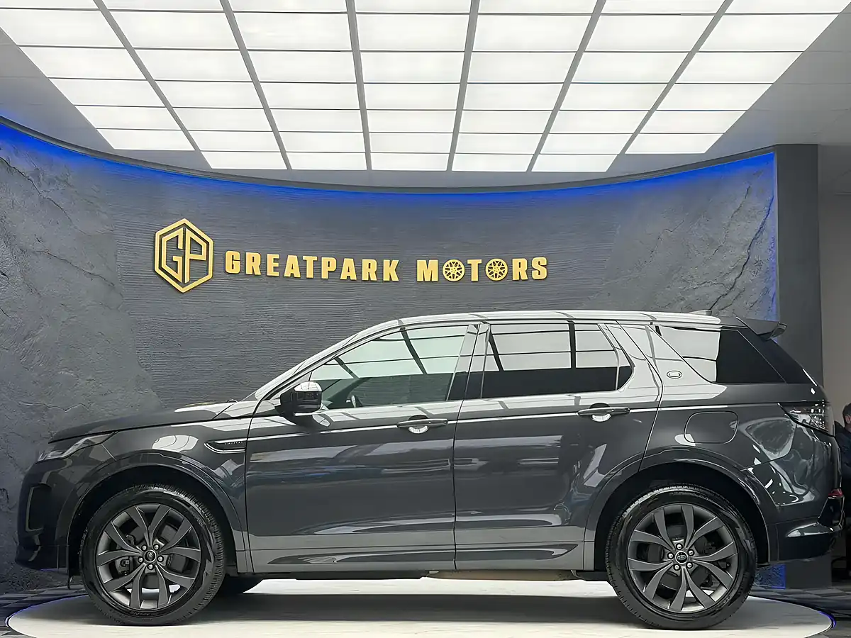 Used 2022 Land Rover Discovery Sport R-Dynamic Se Grey - Interior and Exterior details 8