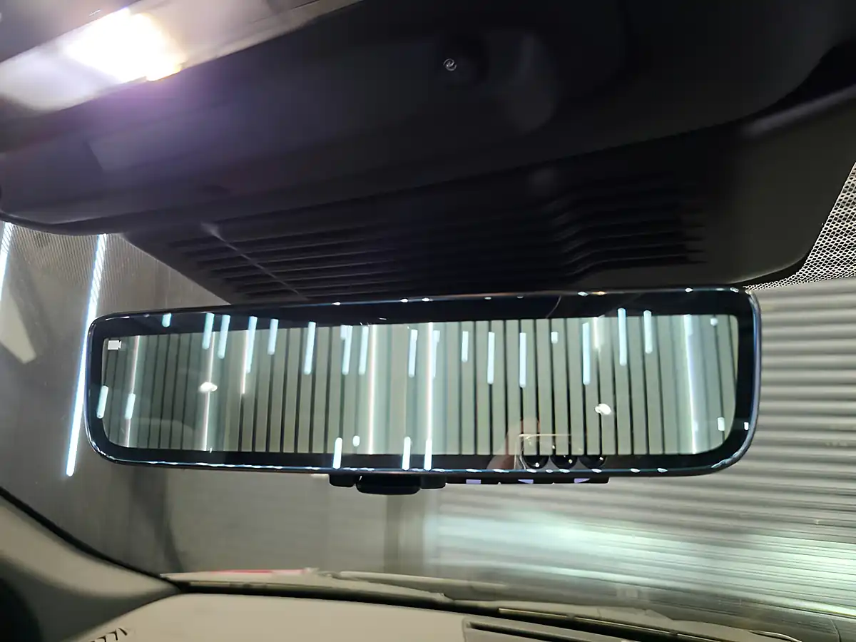 Used 2022 Land Rover Discovery Sport Urban Edition Carpathian Grey - Interior and Exterior details 12