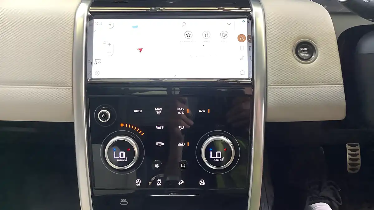 Used 2022 Land Rover Discovery Sport Urban Edition Red - Interior and Exterior details 10