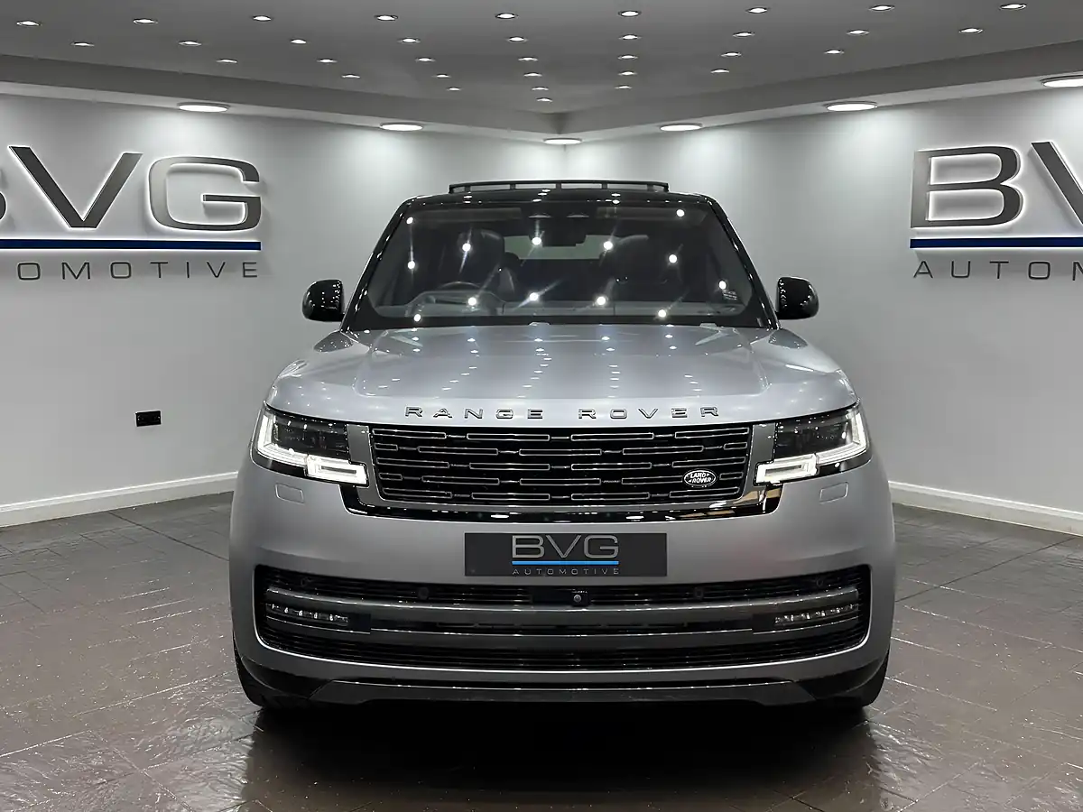 Used 2022 Land Rover Range Rover Autobiography Grey - Interior and Exterior details 4