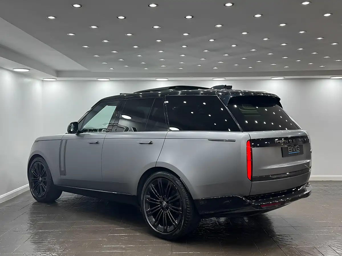 Used 2022 Land Rover Range Rover Autobiography Grey - Interior and Exterior details 9