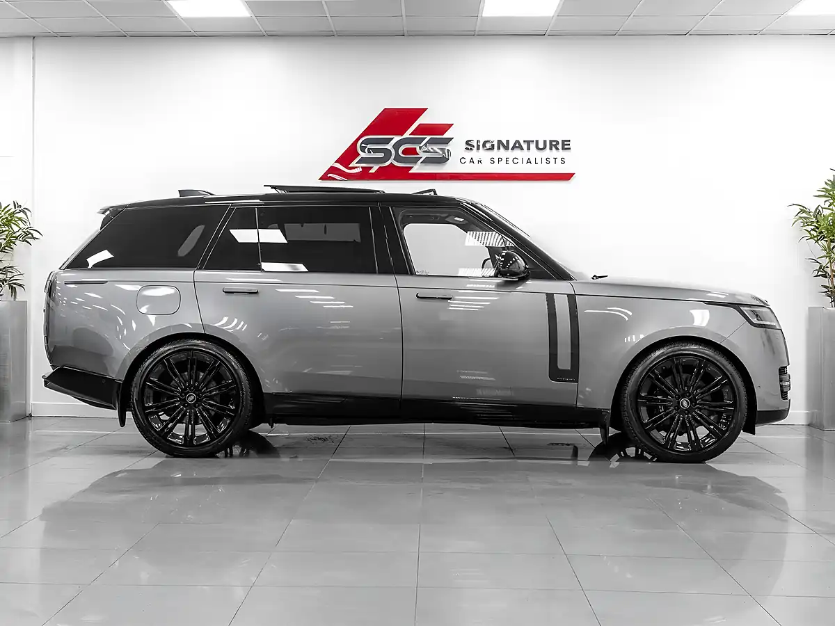 Used 2022 Land Rover Range Rover Autobiography Grey - Interior and Exterior details 10