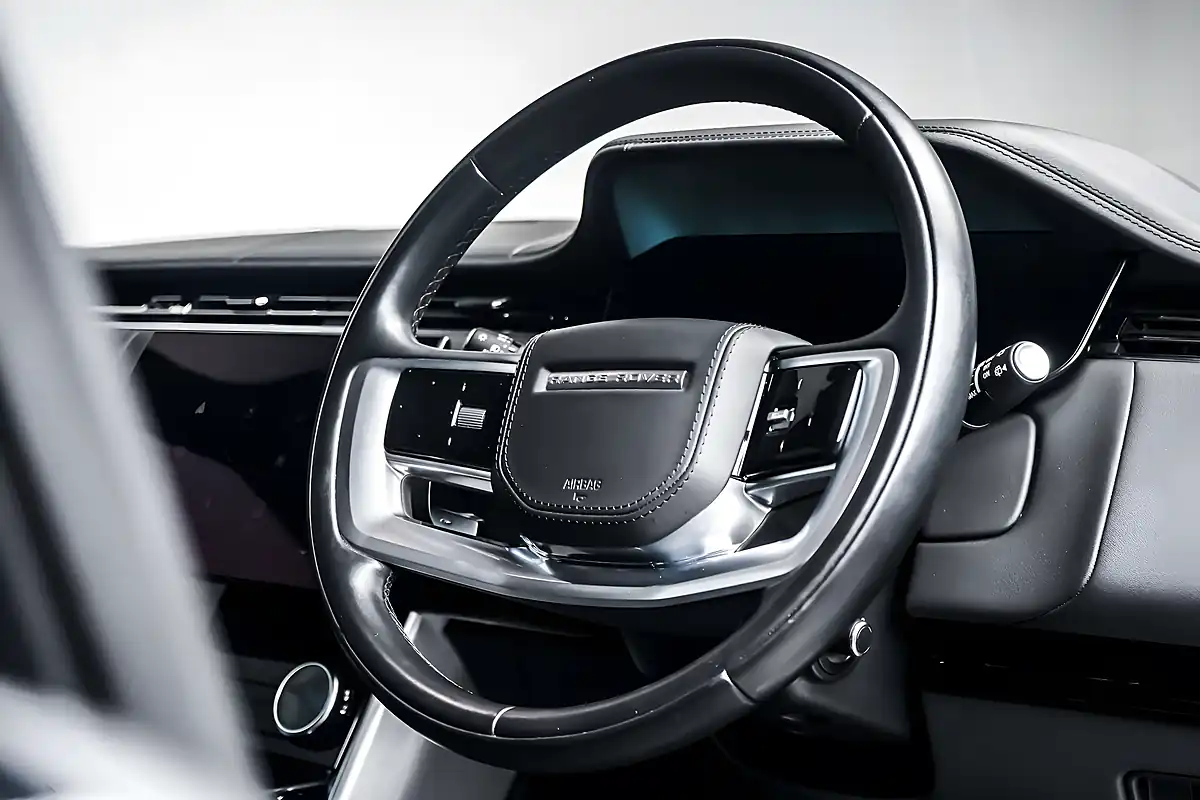 Used 2022 Land Rover Range Rover Autobiography Santorini Black - Interior and Exterior details 18