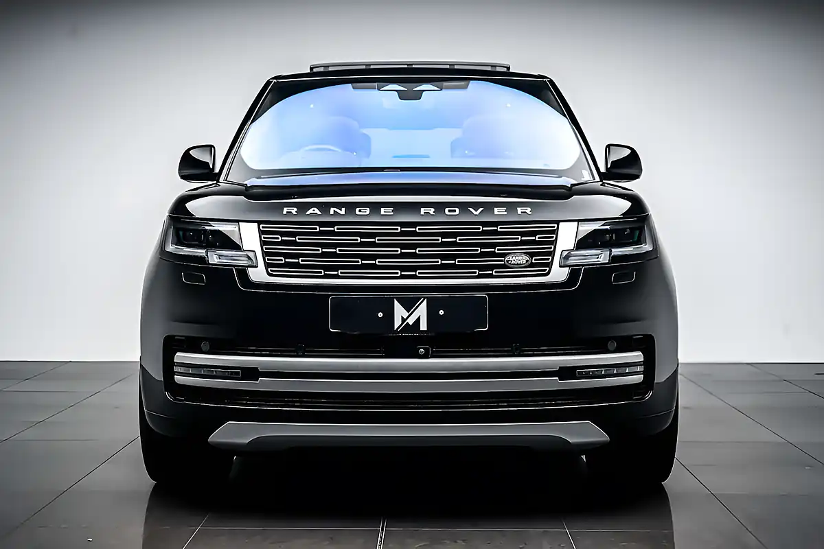 Used 2022 Land Rover Range Rover Autobiography Santorini Black - Interior and Exterior details 2