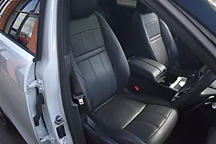 Used 2022 Land Rover Range Rover Evoque Edition Fuji White - Interior and Exterior details 12