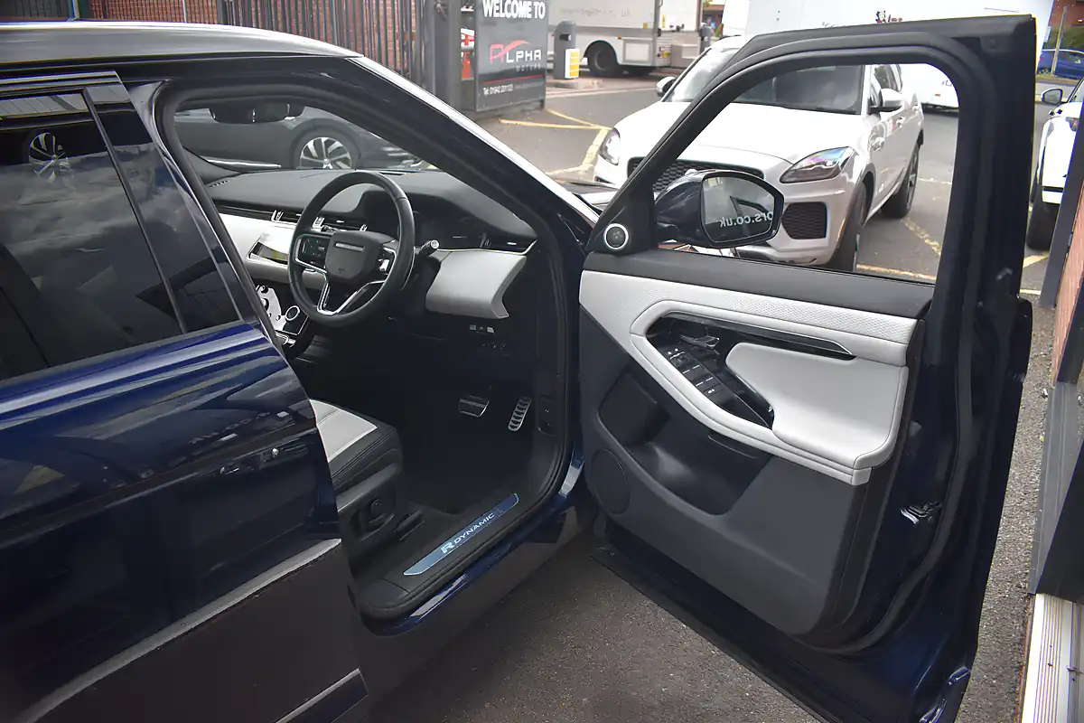 Used 2022 Land Rover Range Rover Evoque Edition Portofino Blue - Interior and Exterior details 11