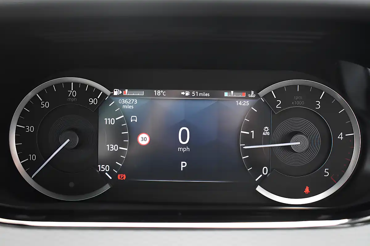 Used 2022 Land Rover Range Rover Evoque Edition Portofino Blue - Interior and Exterior details 16
