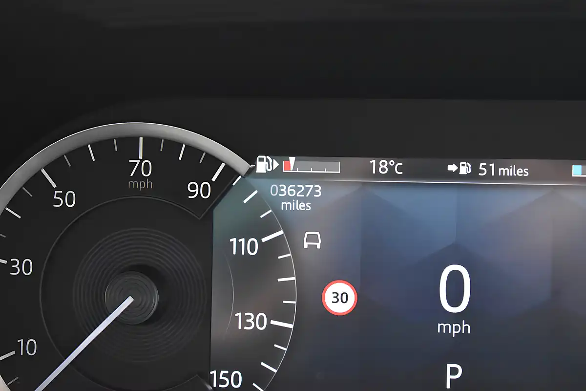 Used 2022 Land Rover Range Rover Evoque Edition Portofino Blue - Interior and Exterior details 9