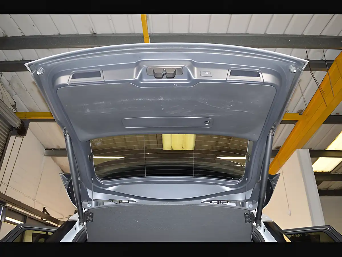 Used 2022 Land Rover Range Rover Evoque Edition Silver - Interior and Exterior details 16