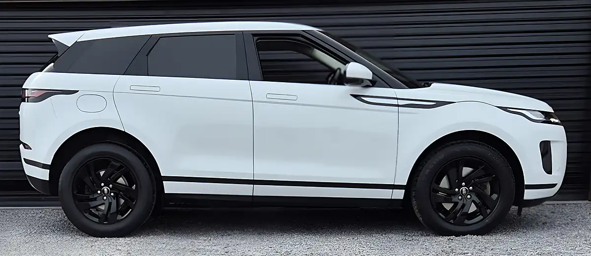 Used 2022 Land Rover Range Rover Evoque Fuji White - Interior and Exterior details 4