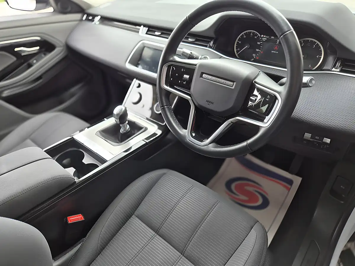 Used 2022 Land Rover Range Rover Evoque Fuji White - Interior and Exterior details 8