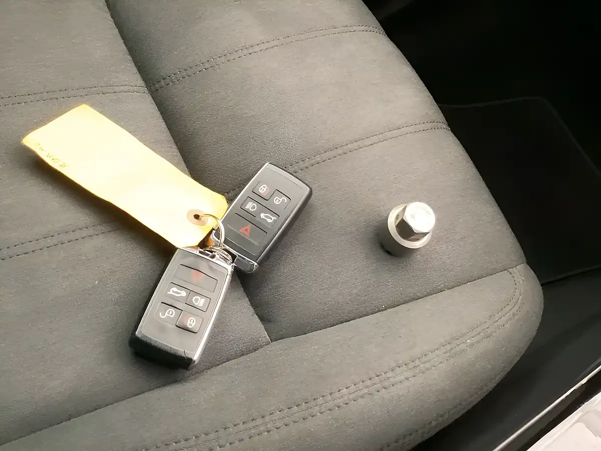 Used 2022 Land Rover Range Rover Evoque R-Dynamic S Black - Interior and Exterior details 9