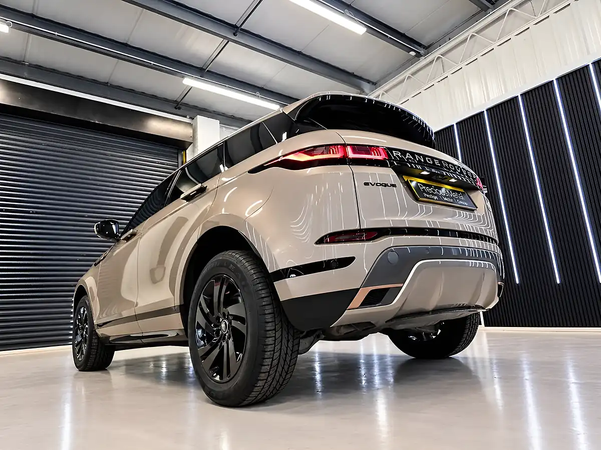 Used 2022 Land Rover Range Rover Evoque R-Dynamic S Bronze - Interior and Exterior details 14