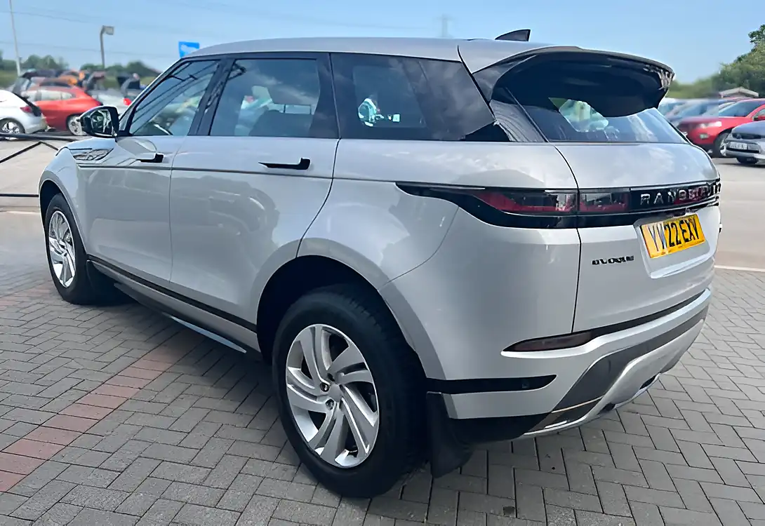 Used 2022 Land Rover Range Rover Evoque R-Dynamic S Seoul Pearl Silver - Interior and Exterior details 8
